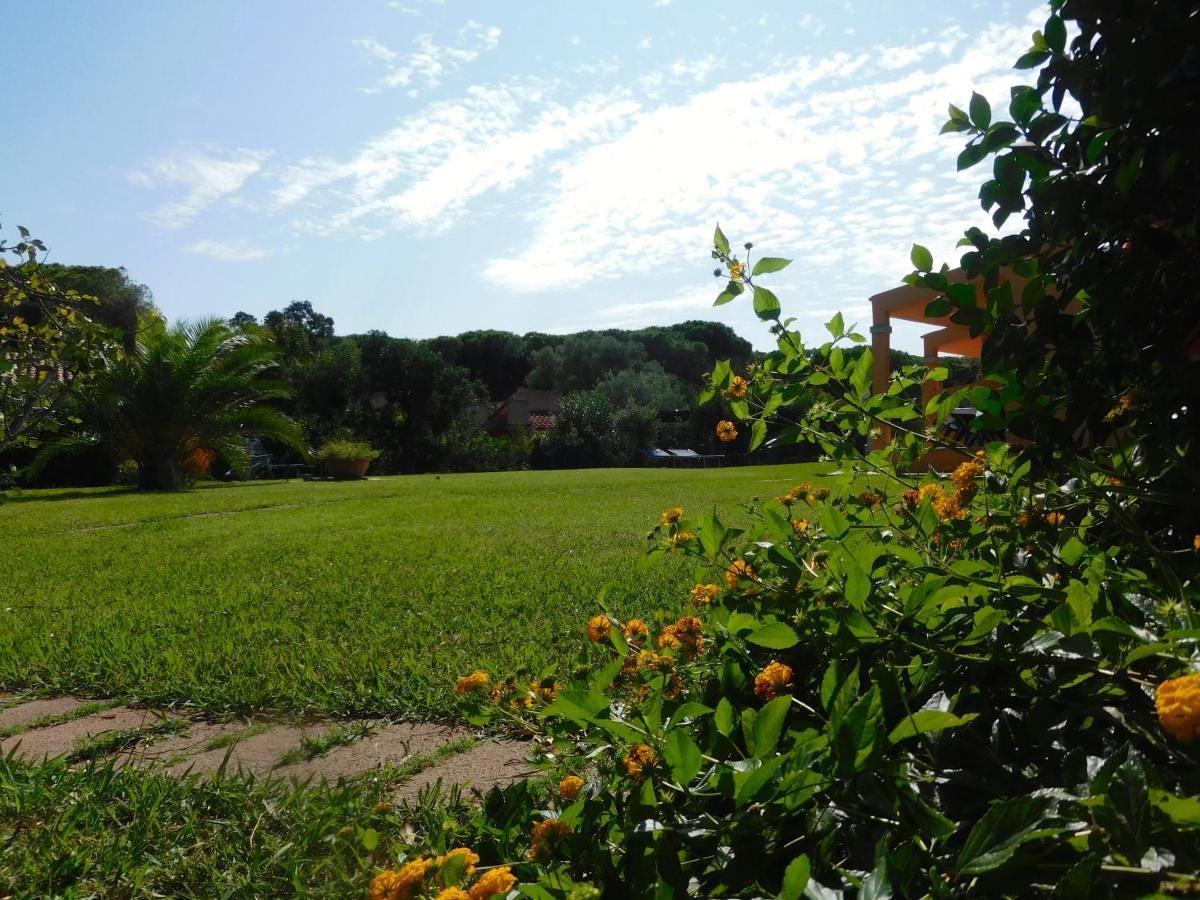Residence La Pineta Budoni Εξωτερικό φωτογραφία